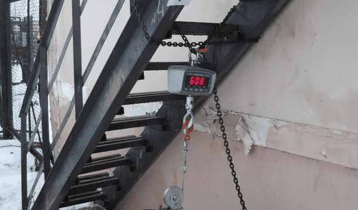 испытания наружных пожарных лестниц и ограждений кровли